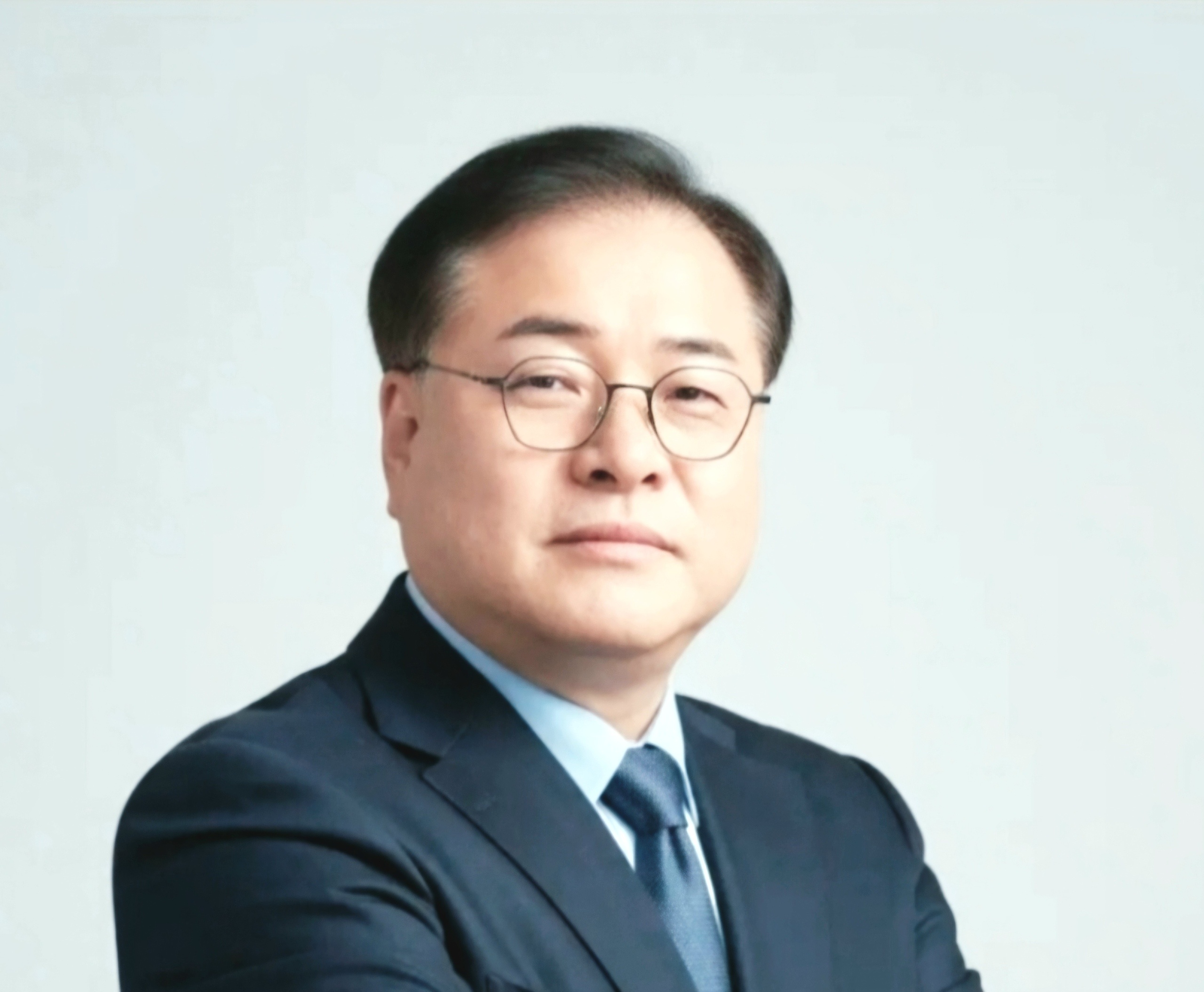 대학원장 겸 총장 직무대리 최호칠 박사